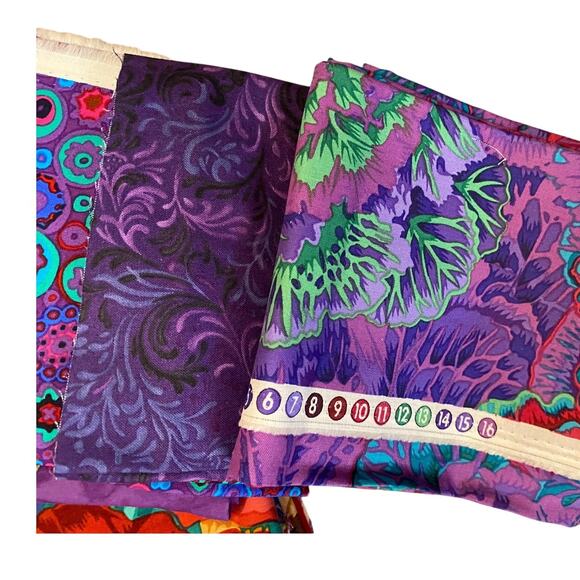 Fabric lot.  1st photo has 6 yards of fabric pictured. All pictured included - Picture 3 of 6